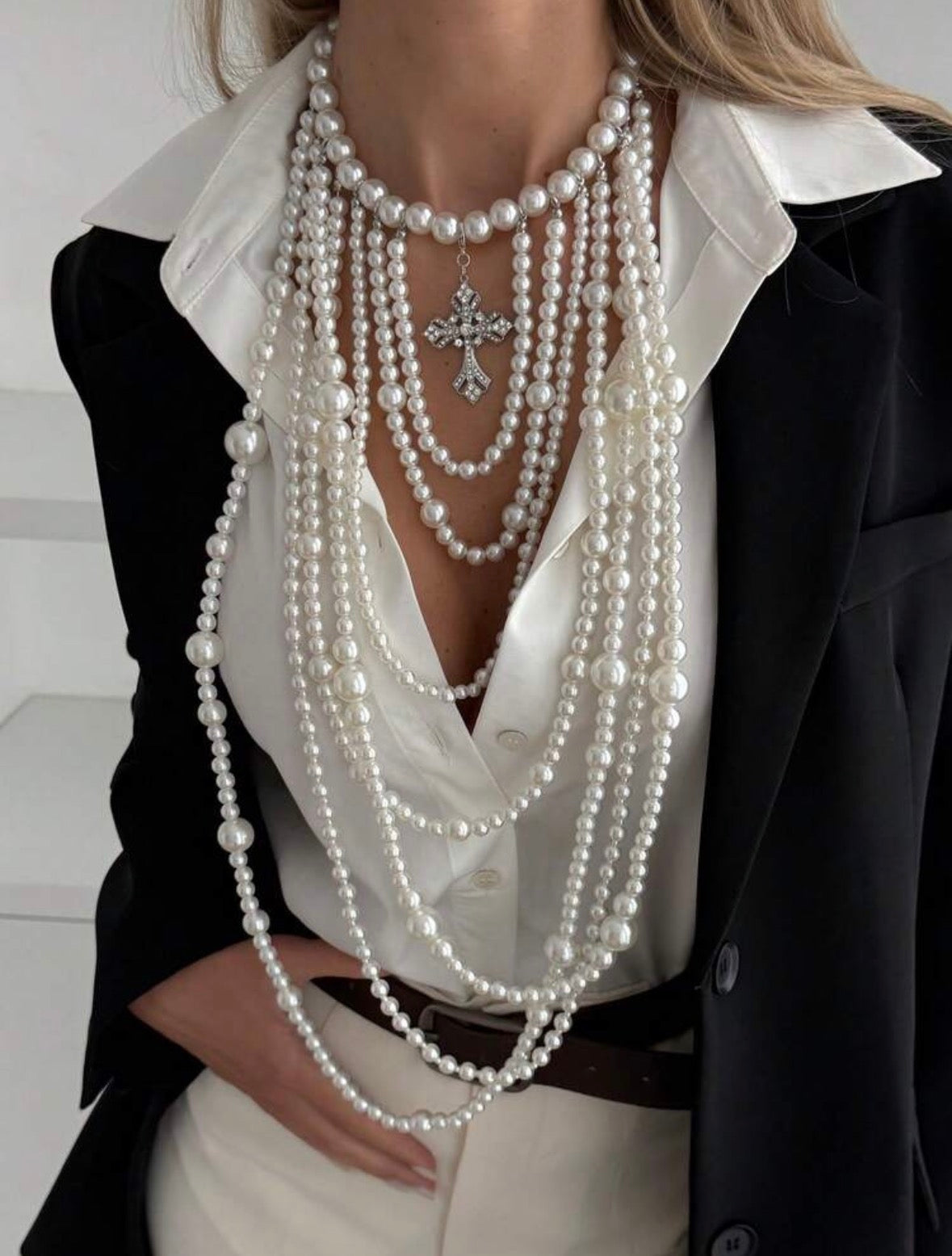 Faithfully Pearl - White