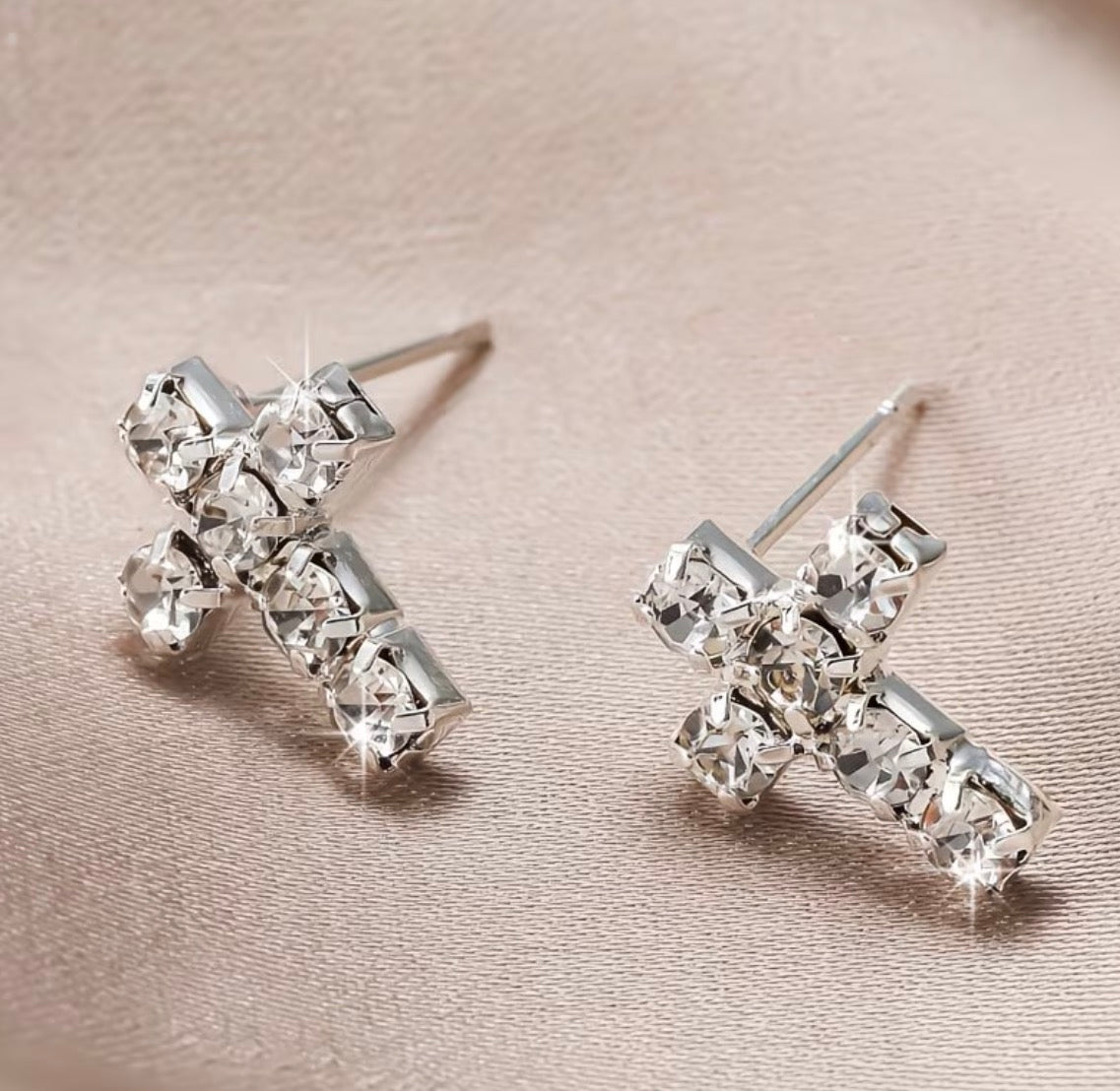 Cross Your Heart - Silver