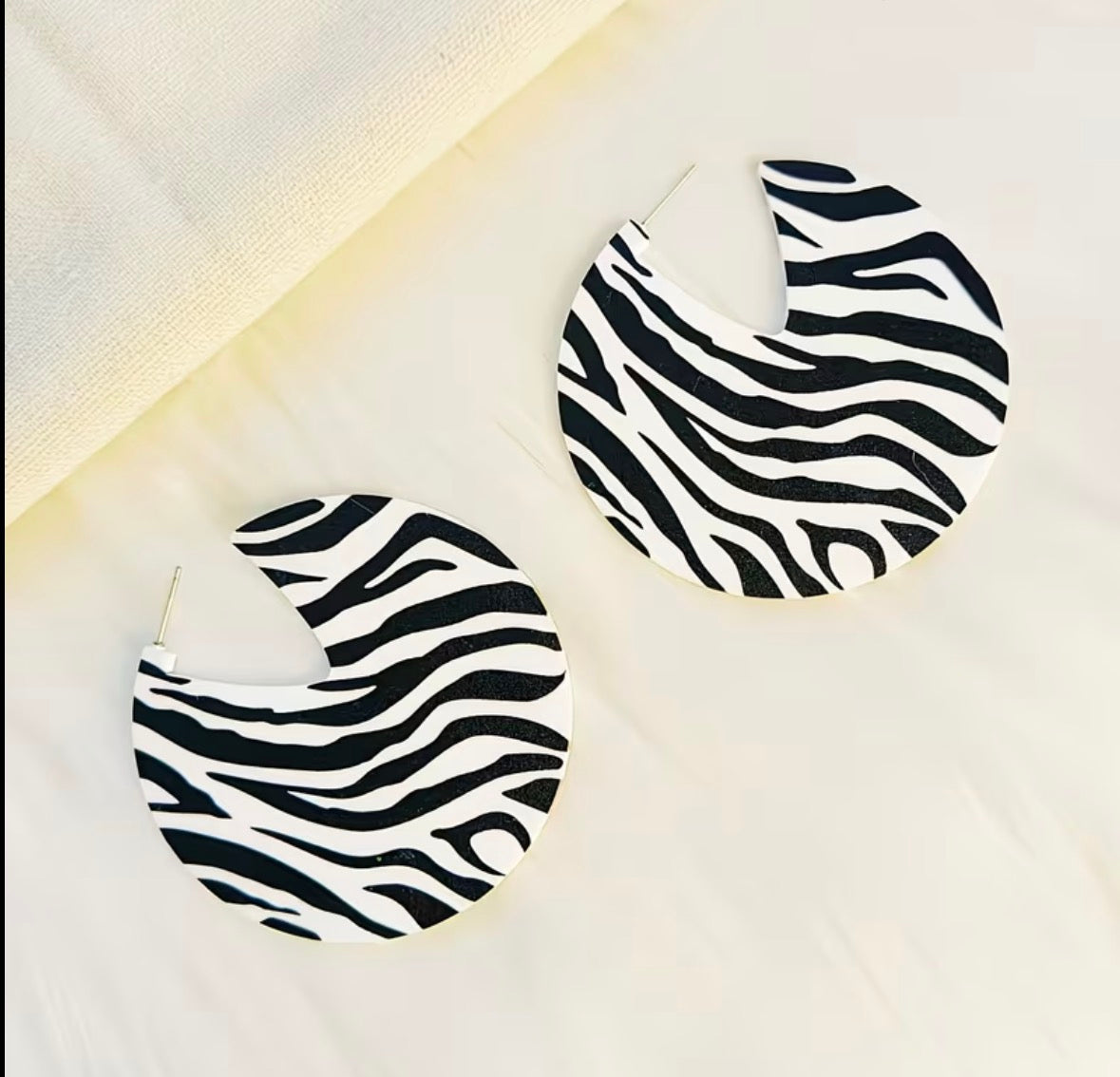 Pac-Man Zebra - Black