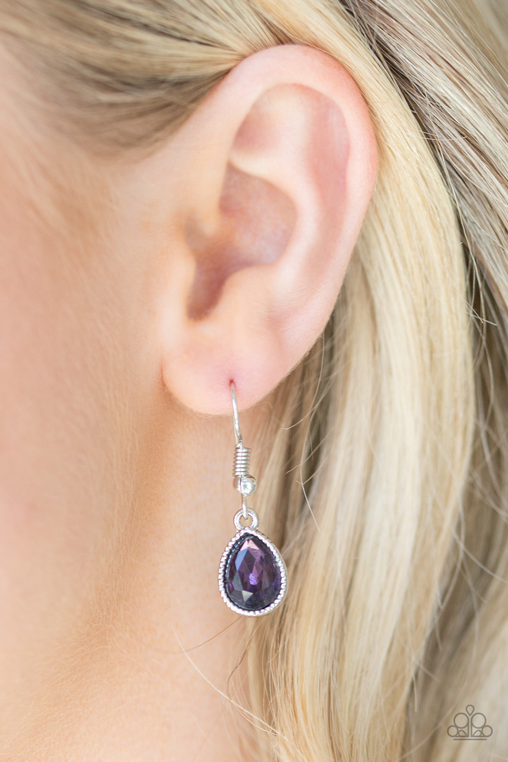 Paparazzi Classy Classicist - Purple Teardrop Gem Silver Necklace
